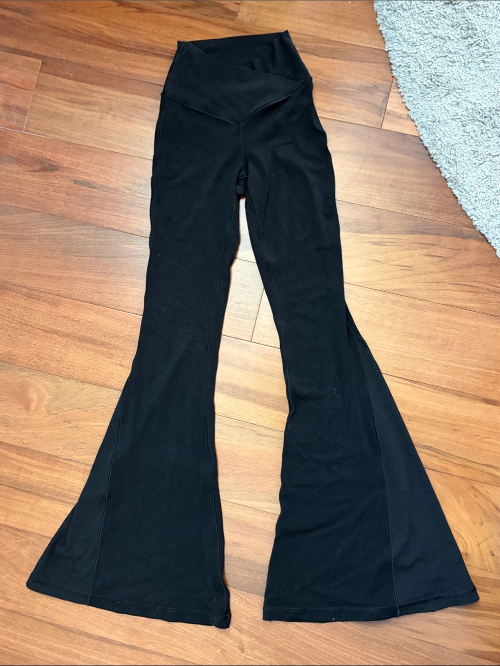 Aerie Black Flare Yoga Pants